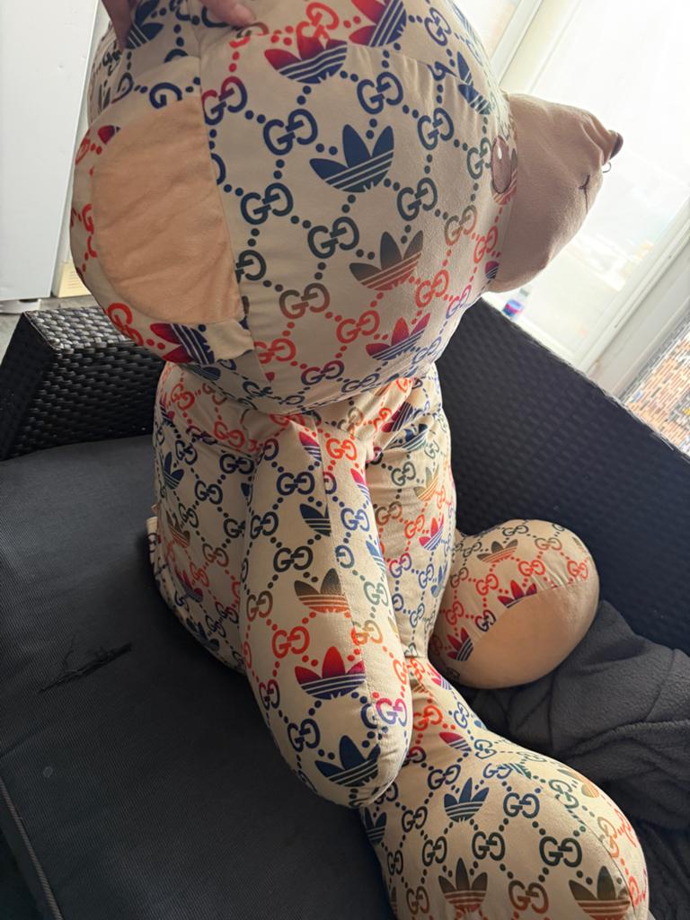 Grote knuffelbeer met Gucci Adidas print, Ophalen, Overige merken, Overige karakters, Beer