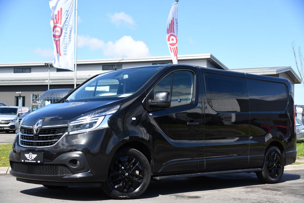 Renault Trafic 2.0 dCi 170 T29 L2H1 DC Luxe Black Edition Ca, Auto's, Bestelauto's, Stof, Gebruikt, Euro 6, 4 cilinders
