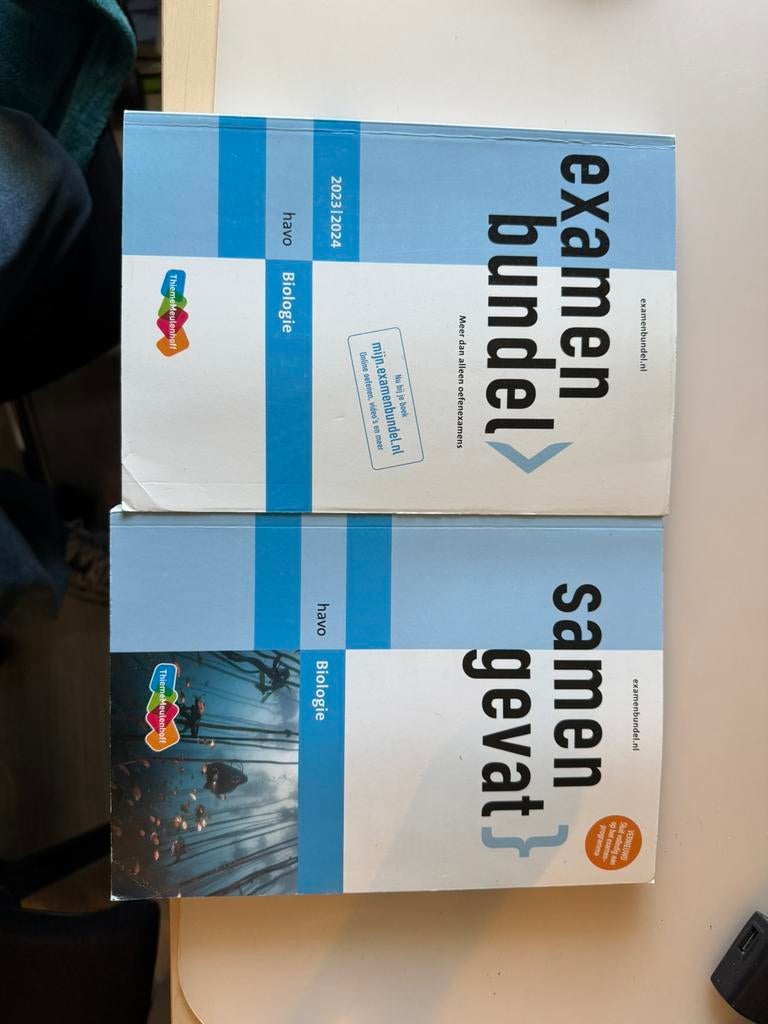 Examenbundel + samengevat biologie havo, Ophalen, Zo goed als nieuw