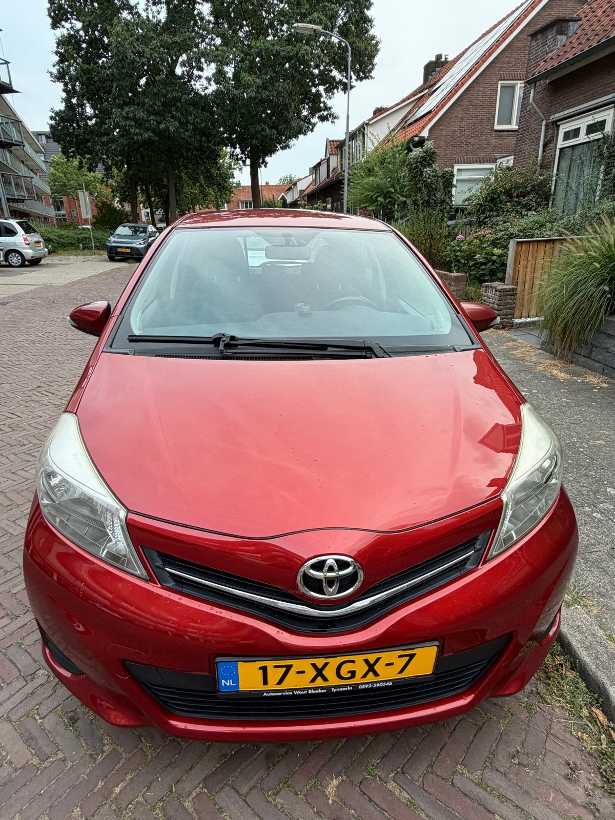Toyota Yaris 1.4 D-4d 5DR 2012 Rood dynamic luxe uitvoering, Voorwielaandrijving, Euro 5, Stof, Zwart