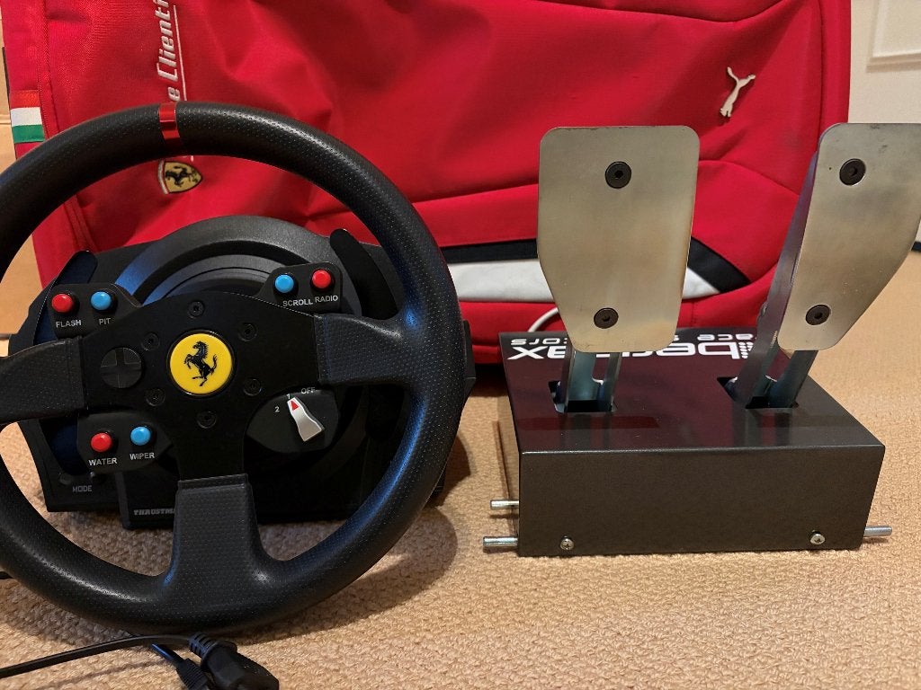 Thrustmaster T300, Ferrari evo stuur, metalen pedalen set, Ophalen of Verzenden, Zo goed als nieuw, Stuur of Pedalen, PlayStation 3
