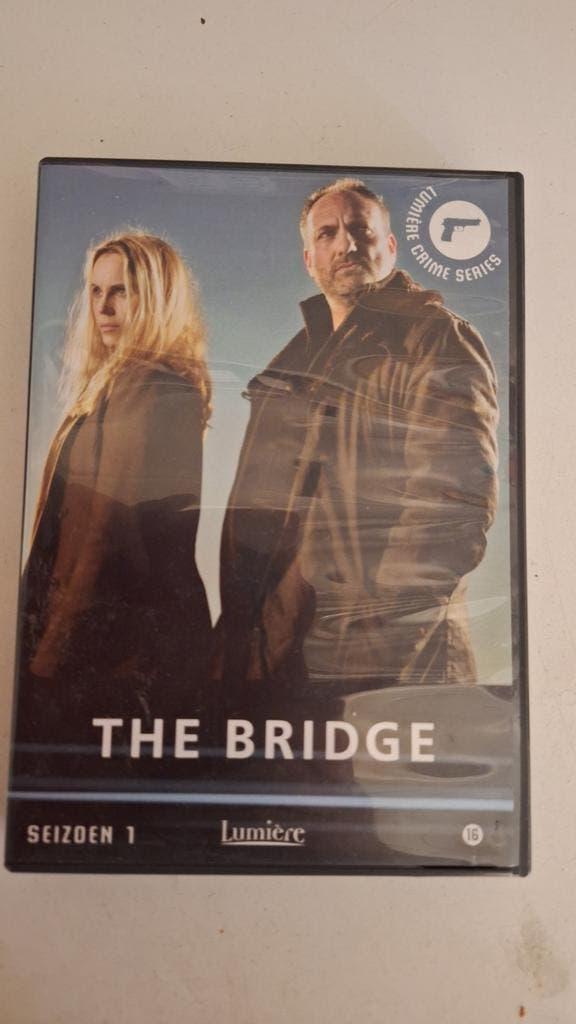 The Bridge - Seizoen 1 (5-DVD boxset, NL versie), Vanaf 16 jaar, Ophalen of Verzenden, Zo goed als nieuw, Detective en Krimi