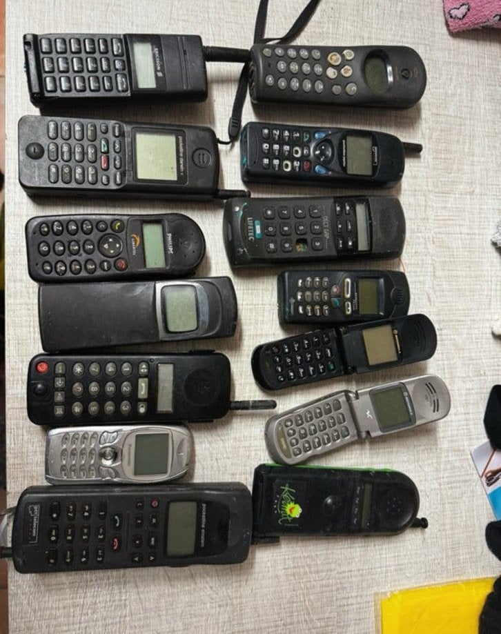 Oude mobiele telefoons, Ophalen of Verzenden, Gebruikt, 4 handsets of meer