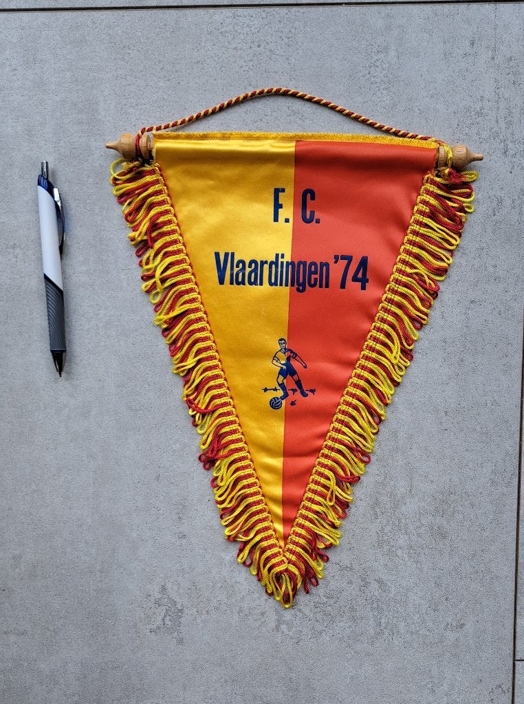 vaantje FC Vlaardingen, Verzamelen, Ophalen of Verzenden, Zo goed als nieuw, Overige binnenlandse clubs, Vaantje of Sjaal