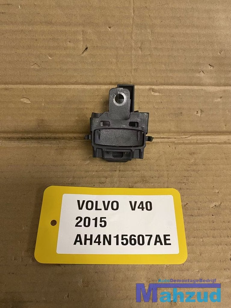 VOLVO V40 Contactblok kaartlezer 2012-2019 AH4N15607AE, Auto-onderdelen, Gebruikt, Gunnar Engellaus vag 8
405 31  Gothenburg, SE