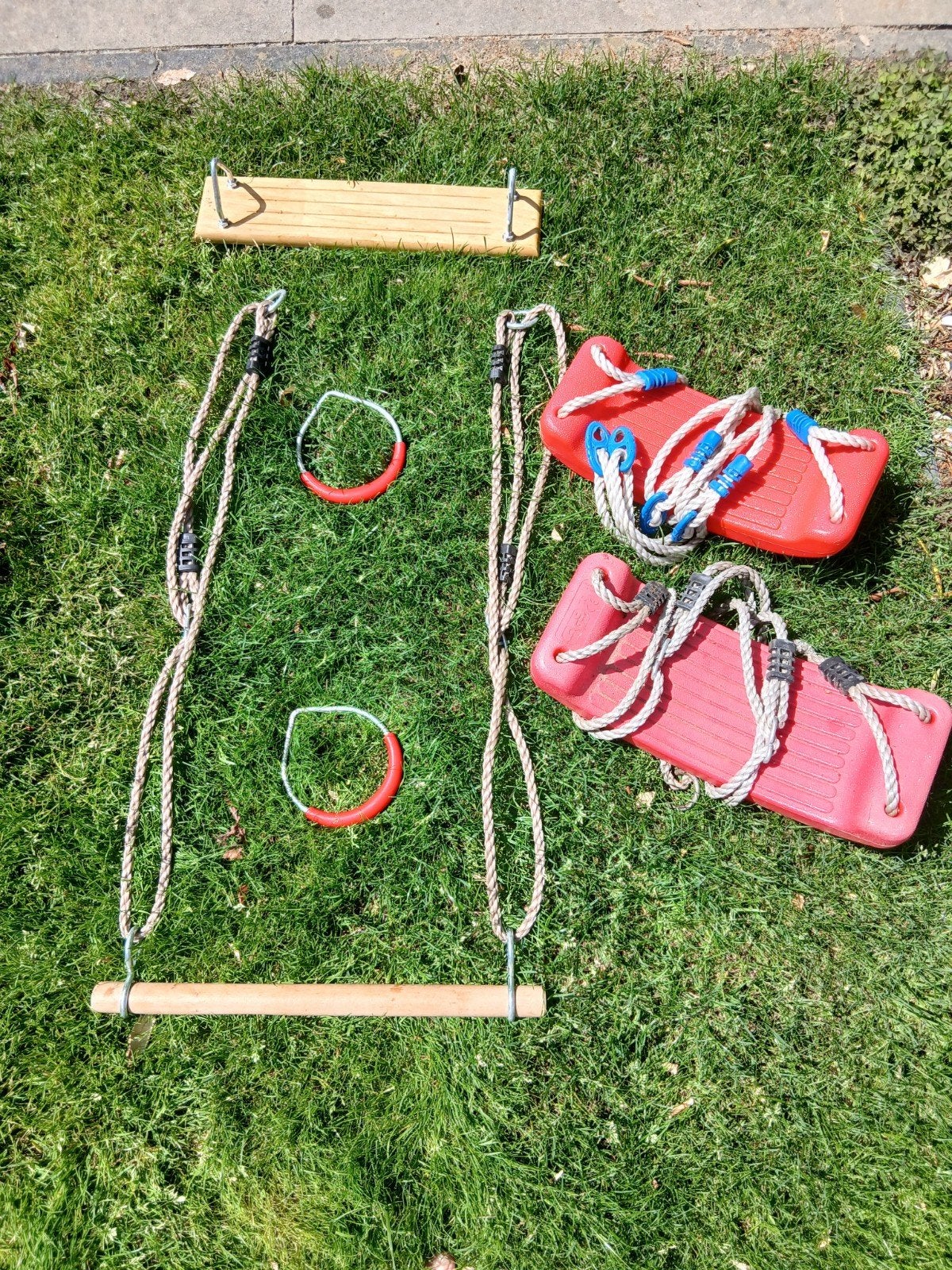 Schommelset: 2 schommels, 2 trapezes, 1 houten schommel, Ophalen, Gebruikt, Schommel, Aanbouwonderdeel