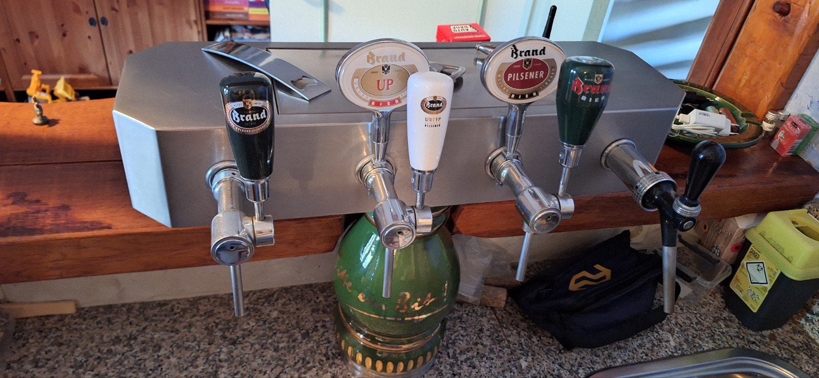 tapzuil Bitburg bier, Ophalen of Verzenden, Gebruikt