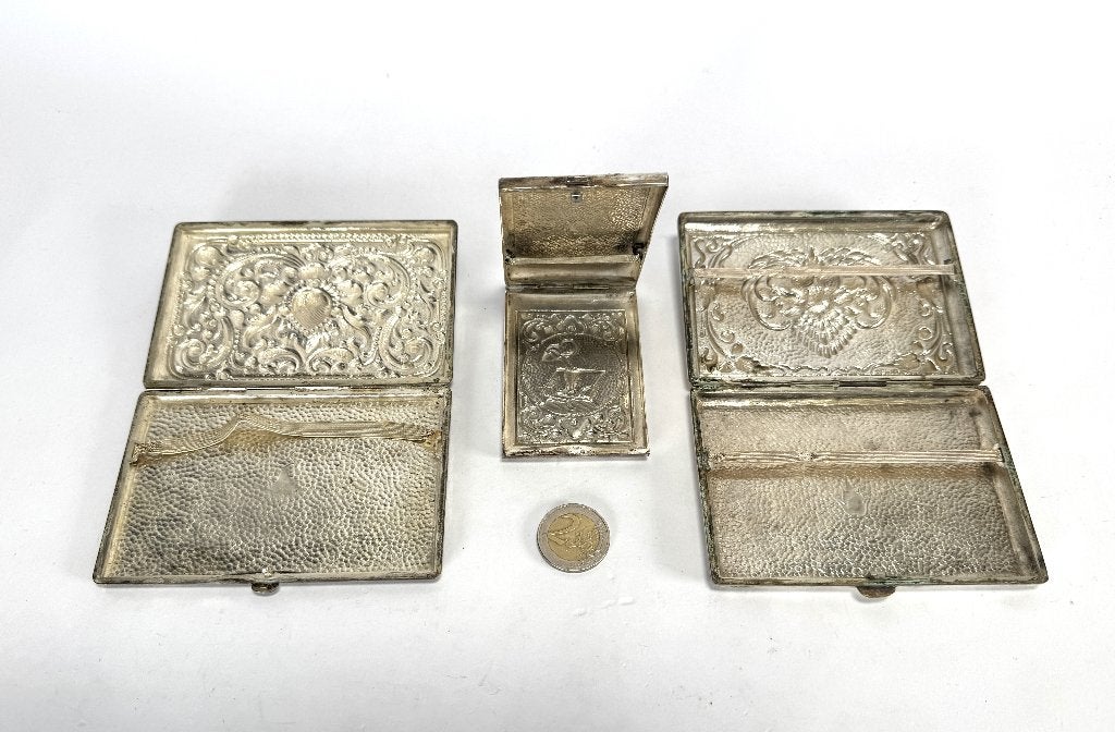 406. Djokja zilver - sigarettendoosjes en asbakken, 20e eeuw, Ophalen, Zilver