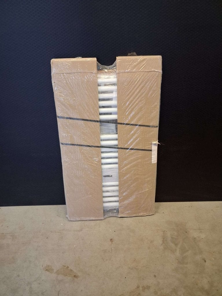 Zehnder Zeno badkamerradiator 788x500 mm – 377W – RAL 9016, Ophalen, Zehnder Group Nederland B.V. Postbus 621 8000 AP Zwolle Nederland