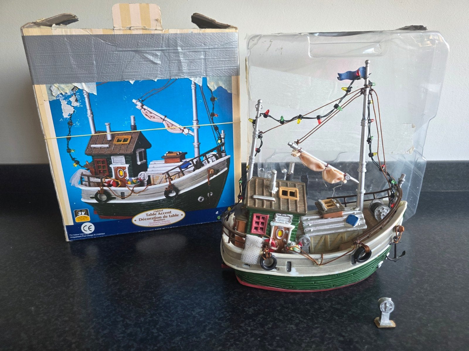 Lemax boot Retired Annibelle Trawler schip havendorp, Ophalen, Gebruikt
