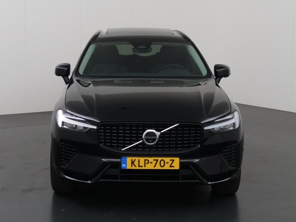 Volvo XC60 2.0 T6 Plug-in hybrid AWD Plus Dark Ele. trekhaak, Auto's, Automaat, Gebruikt, Euro 6, 4 cilinders