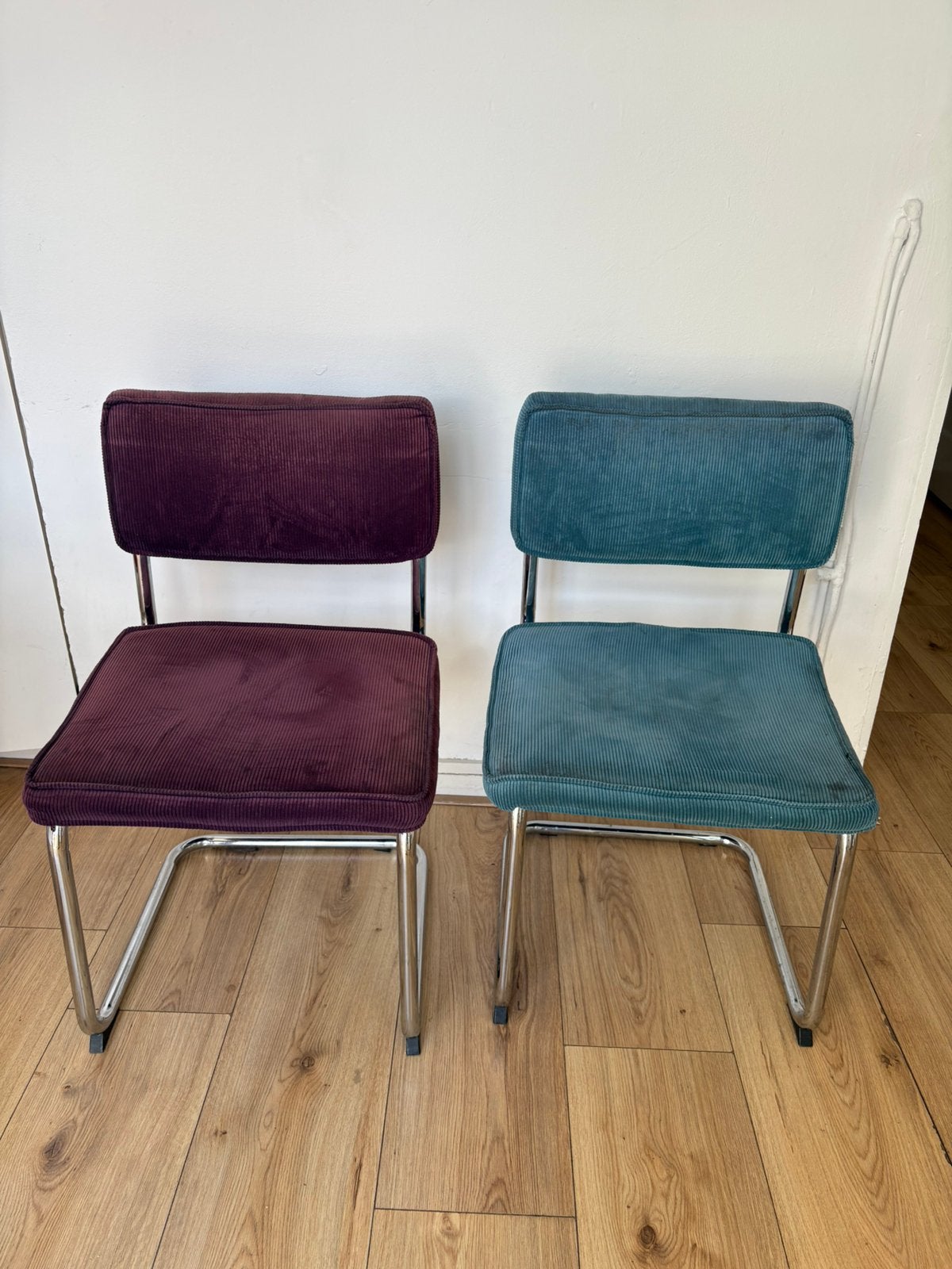 Zuiver stijl stoelen, Huis en Inrichting, Stoelen, Ophalen, Gebruikt, Blauw, Twee