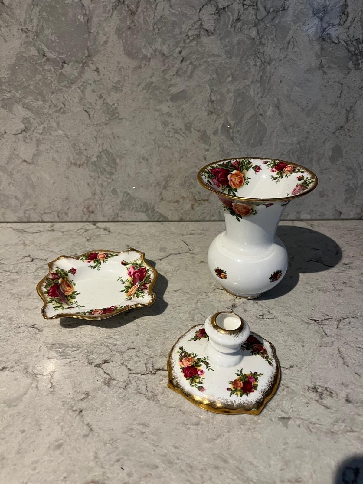 Villeroy & Boch Country Rose Set: Vaas, Schaal, Kandelaar, Antiek en Kunst, Ophalen of Verzenden