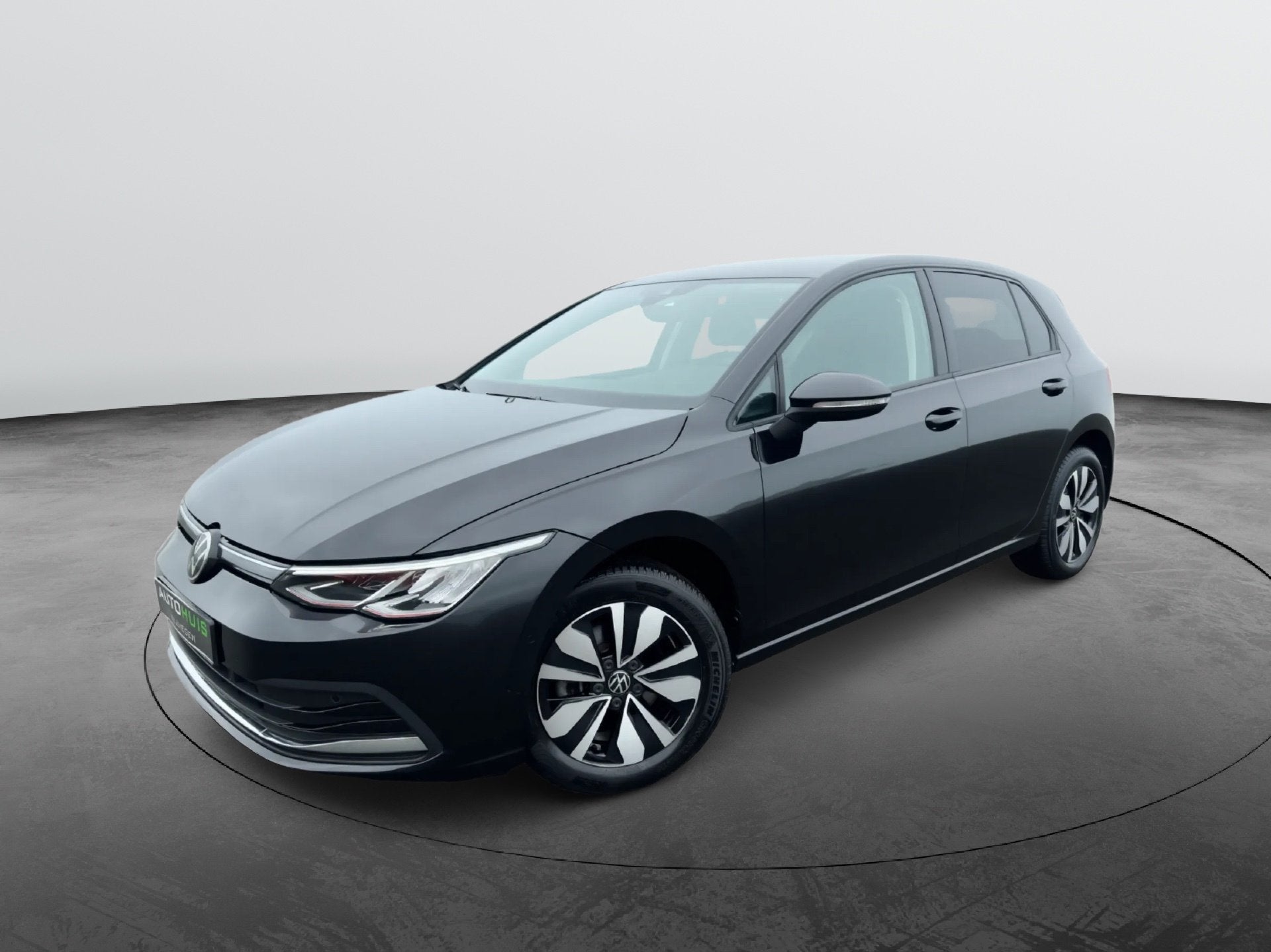 Volkswagen Golf 8 1.5 eTSI Life Business DSG Mild Hybrid Ele, Automaat, Stof, Gebruikt, Zwart