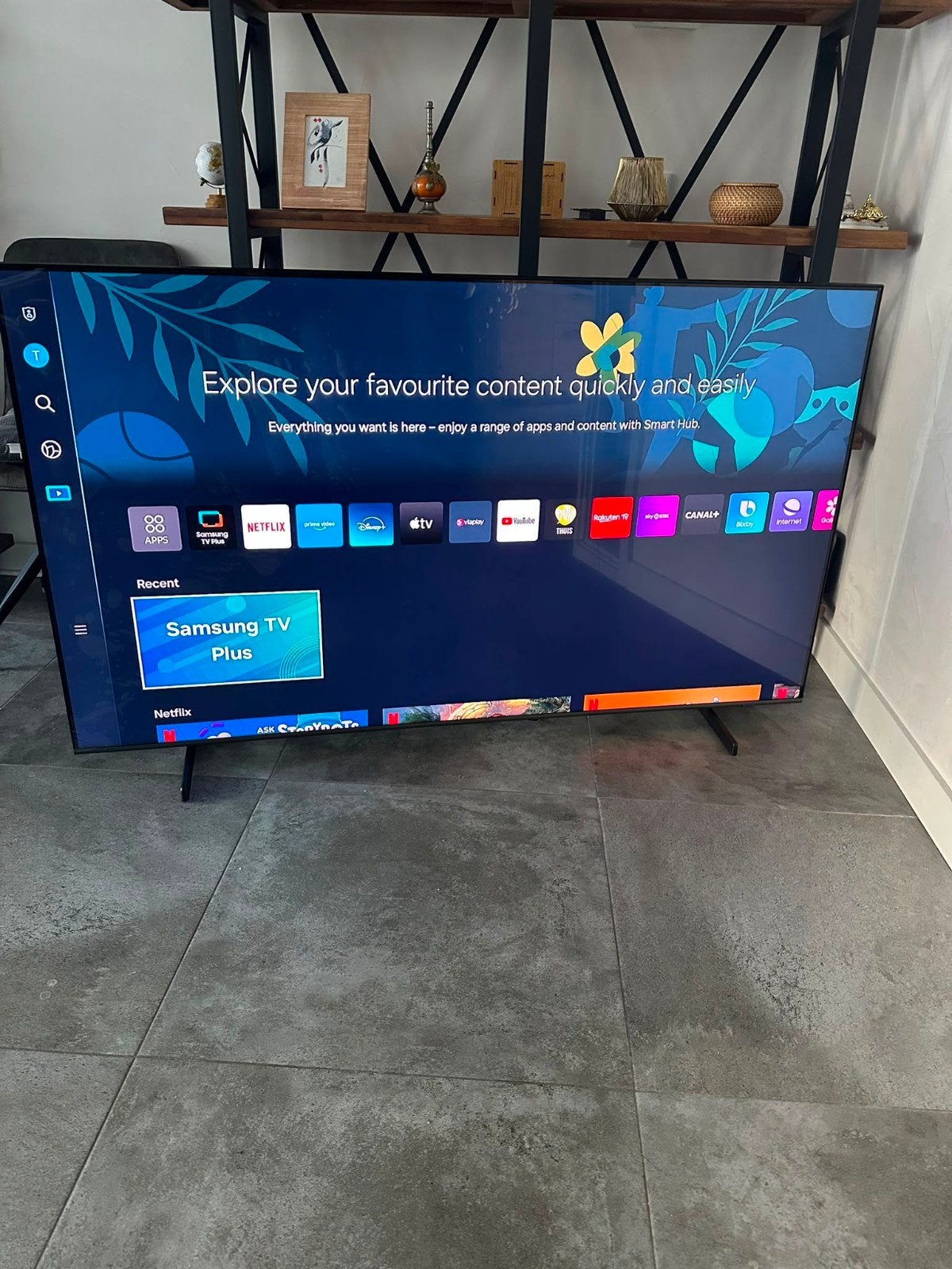 Samsung QE65Q60B - 65 inch 4K QLED Smart TV (2022), Audio, Tv en Foto, Televisies, Ophalen