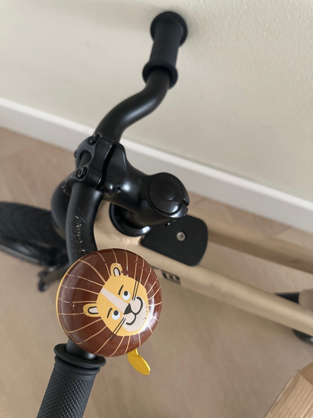 Kinderfiets meegroeifiets Vici 3-in-1 loopfiets en trapfiets, Ophalen, Zo goed als nieuw, Terugtraprem, Minder dan 16 inch