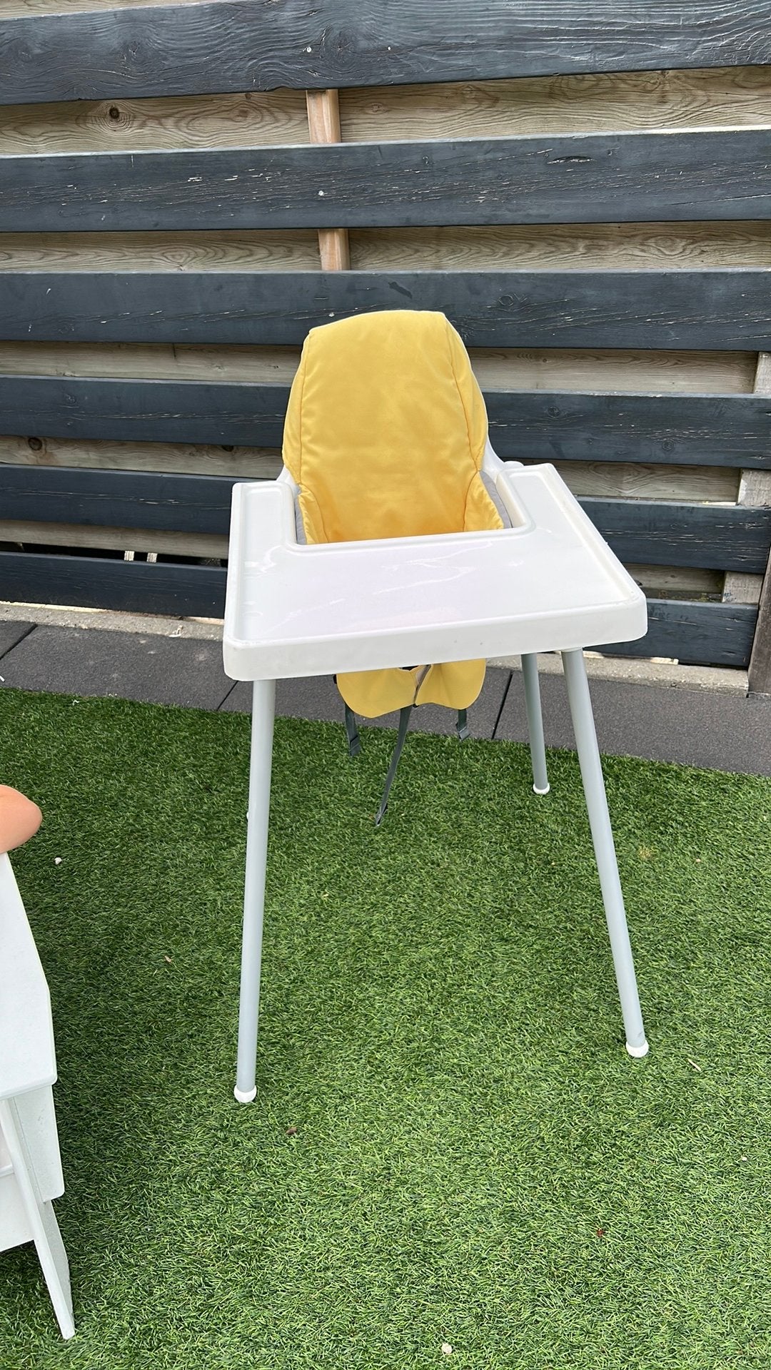 Kinderstoel ikea, Kinderen en Baby's, Kinderkamer | Tafels en Stoelen, Ophalen, Zo goed als nieuw, Stoel(en)