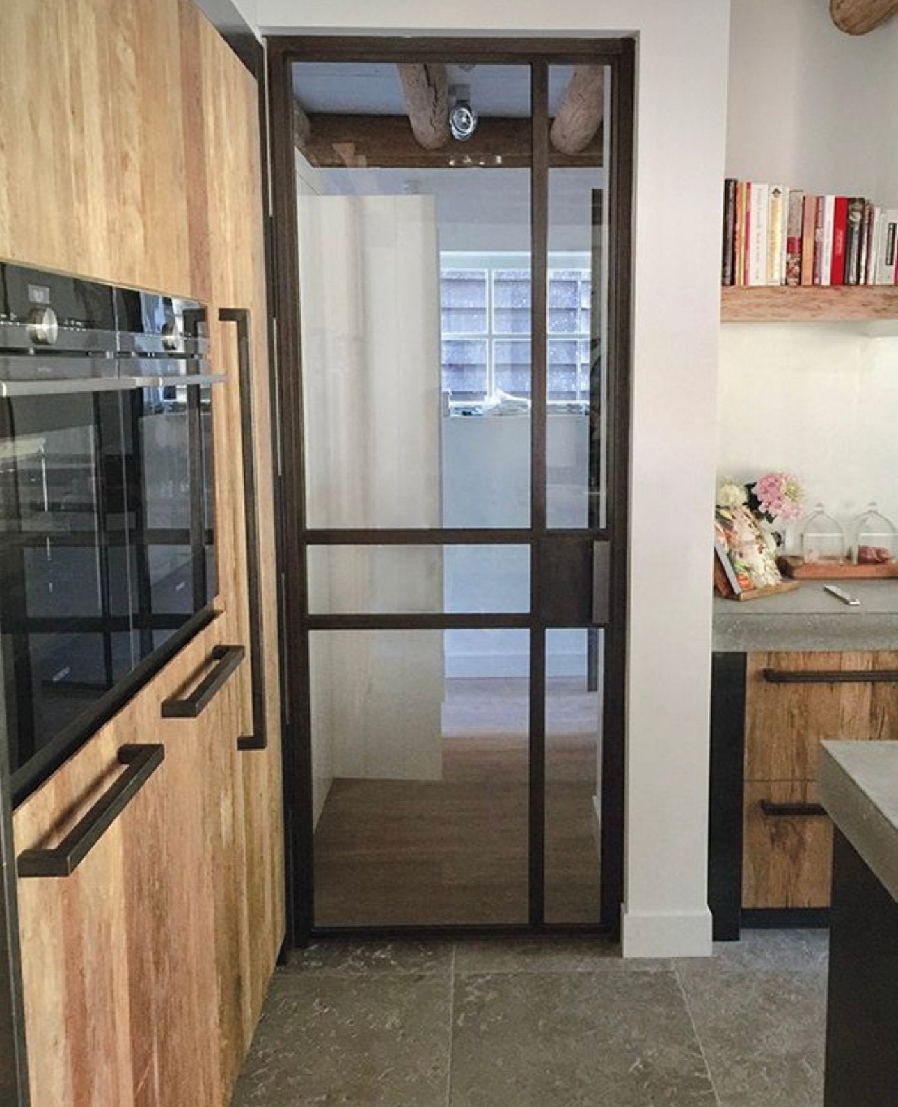 Nieuw industriële houten binnendeur (stomp) staal look 83cm, Doe-het-zelf en Verbouw, Deuren en Horren, Ophalen, 215 cm of meer