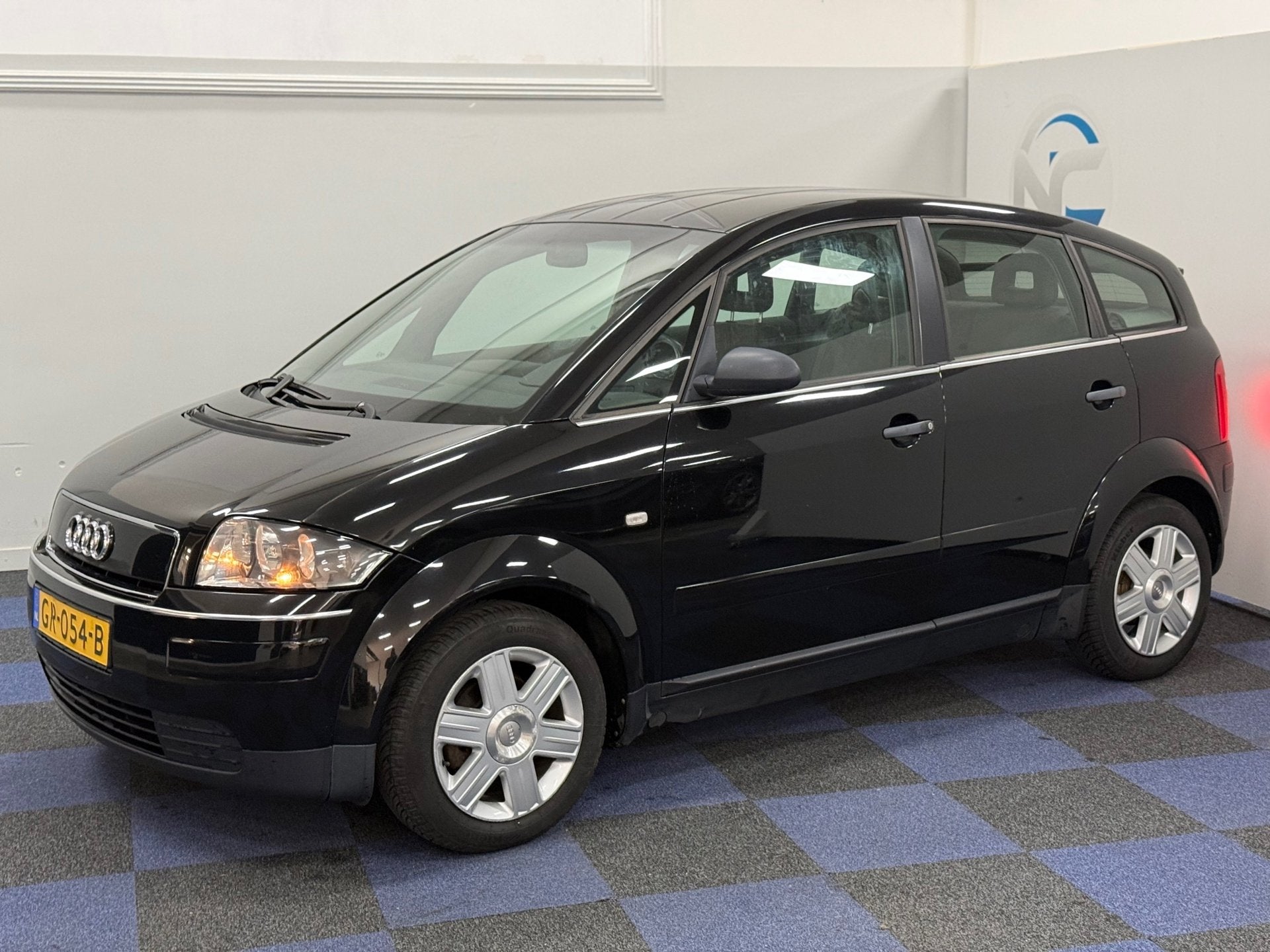 Audi A2 1.4 / NETTE AUTO / RIJDT SCHAKELT TOP / AIRCO, Voorwielaandrijving, Dealer onderhouden, 31 €/maand, 4 cilinders