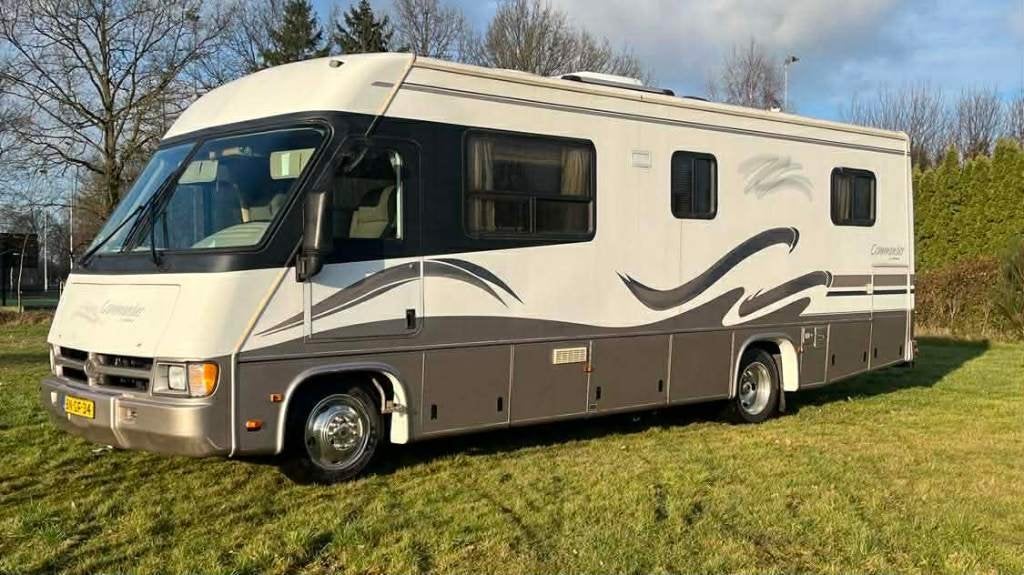 Commander Triple-E USA camper, Particulier, Buscamper of Camperbus
