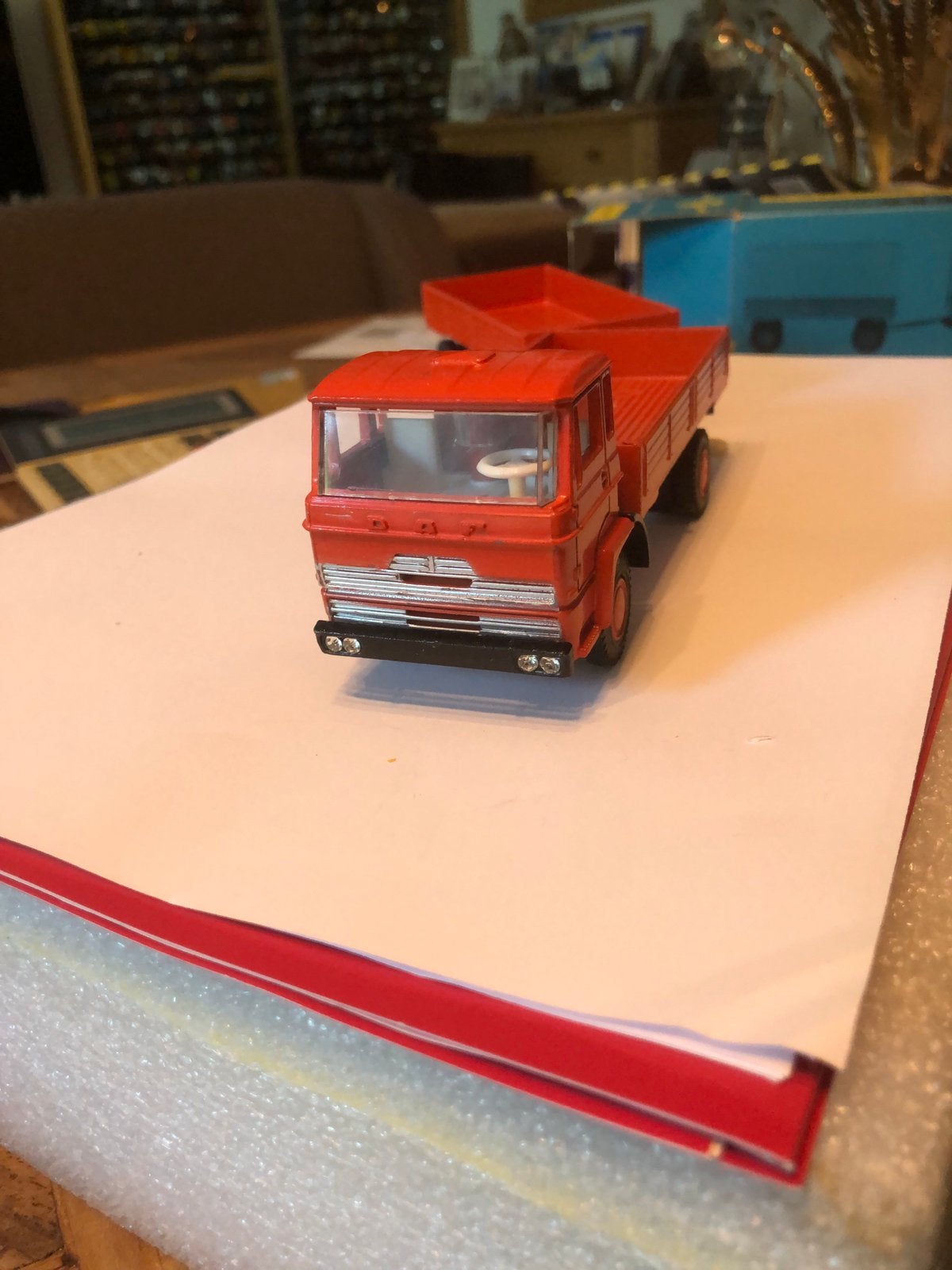 LION CAR. DAF KANTEL CABINE met AANHANGER, Ophalen of Verzenden, Zo goed als nieuw, Bus of Vrachtwagen, Lion Toys