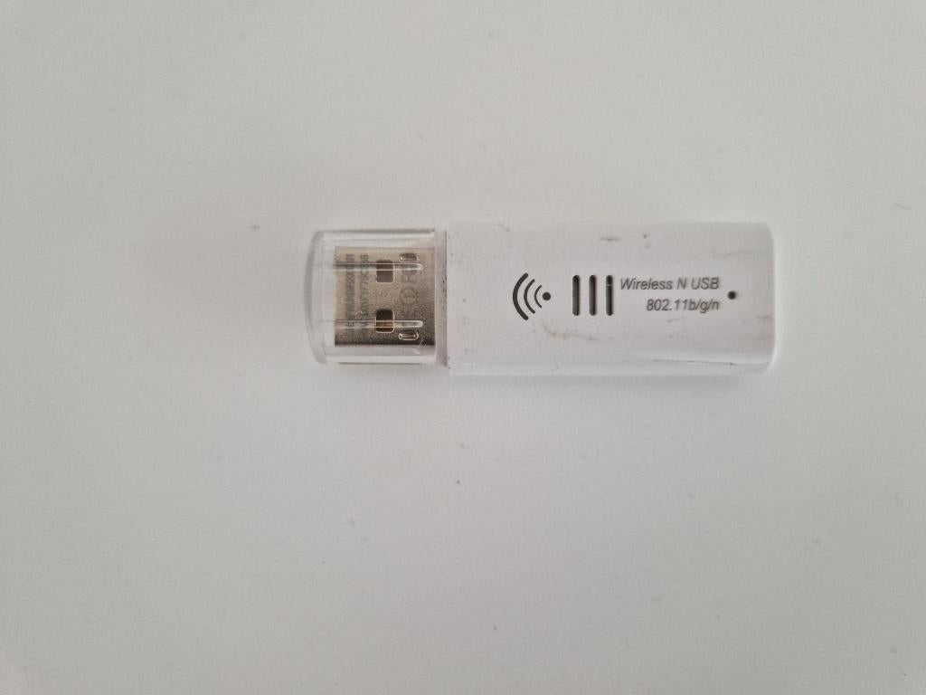 Wifi usb adapter, Computers en Software, WiFi-versterkers, Ophalen of Verzenden, Gebruikt