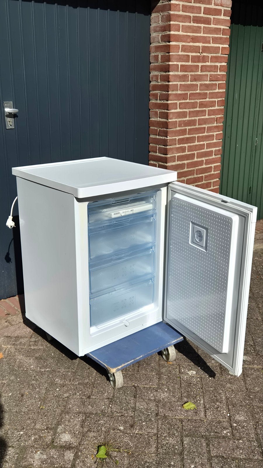 Bosch vriezer H86xB60xD60 met 4 laden, Witgoed en Apparatuur, Gebruikt, Ophalen, Vrieskast, 85 tot 120 cm
