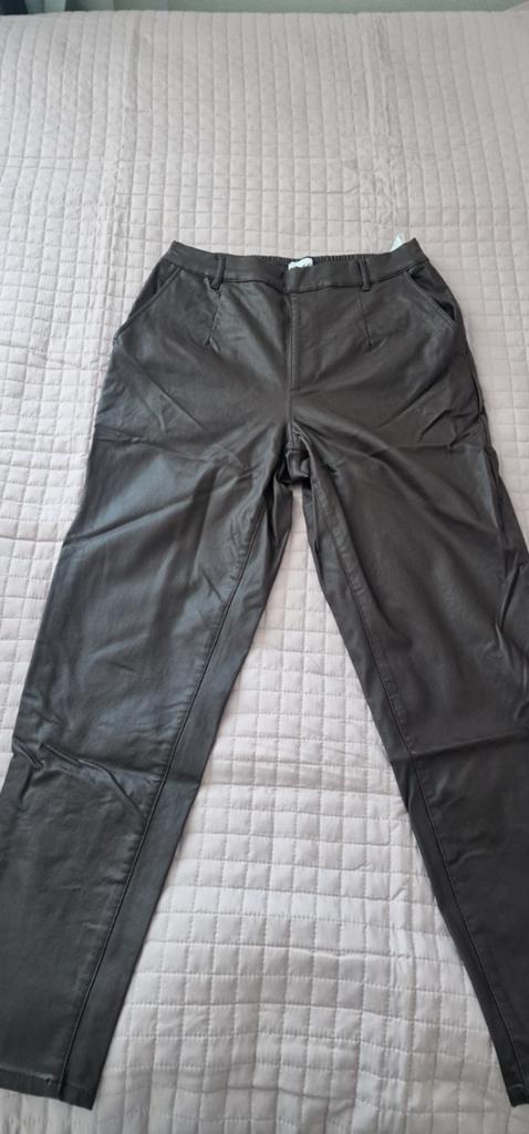 Nepleren bruinebroek mt 42, Kleding | Dames, Broeken en Pantalons, Ophalen of Verzenden, Zo goed als nieuw, Maat 42/44 (L), Lang