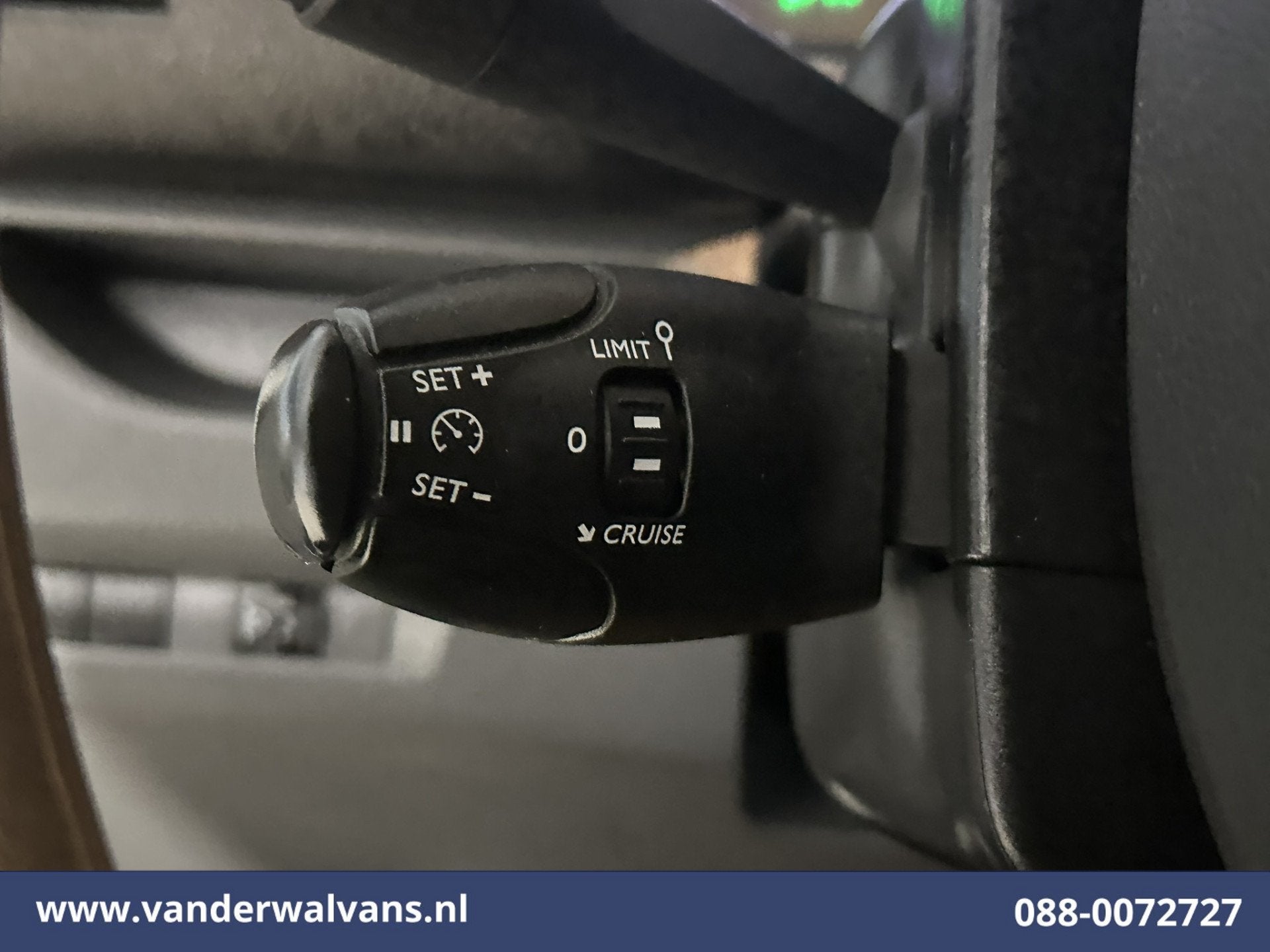 Citroën Jumpy 1.5 BlueHDI 102pk L2H1 Euro6 Airco | Camera |, Auto's, Voorwielaandrijving, 4 cilinders, Citroën, Wit