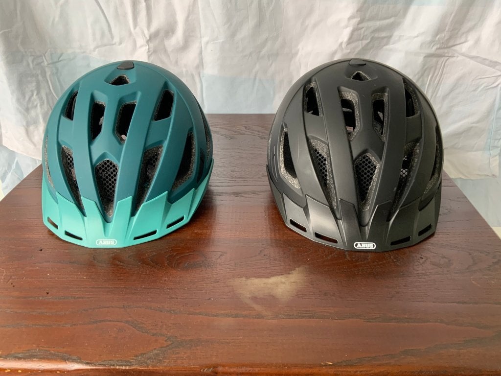 2 ABUS Fietshelmen, Ophalen of Verzenden, Zo goed als nieuw, Heer of Dame, Abus