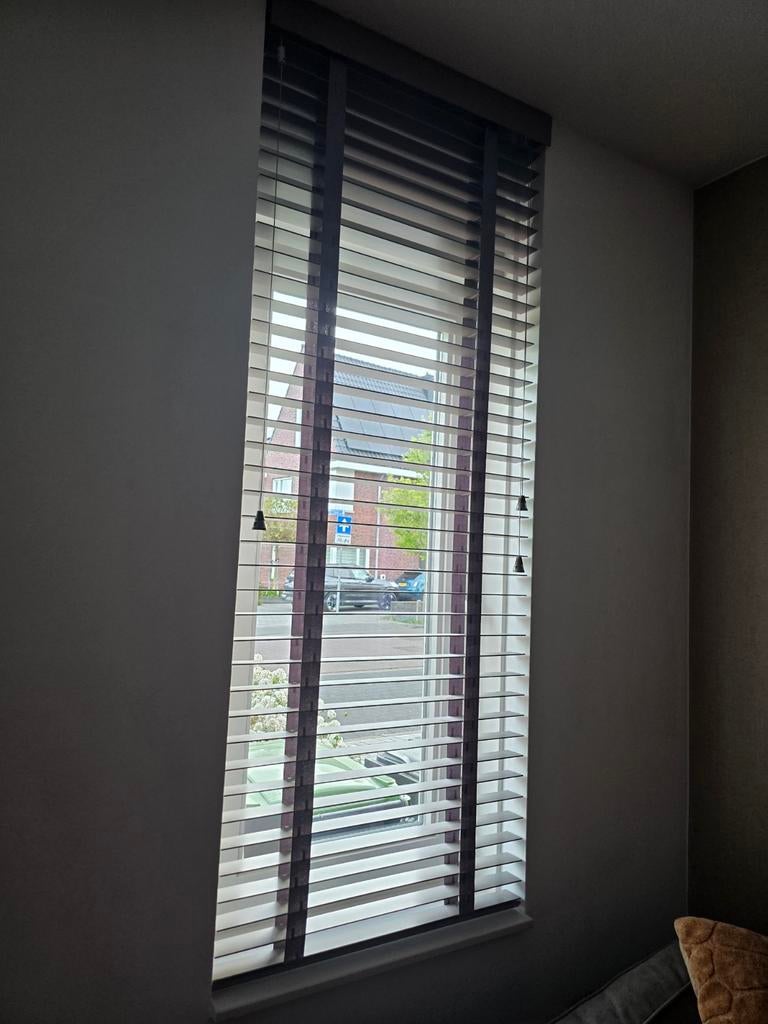Luxaflex Houten Jaloezieën - Elegant en Functioneel, Bruin, Zo goed als nieuw, 150 tot 200 cm, Modern, Klassiek, Hout, Jaloezieën