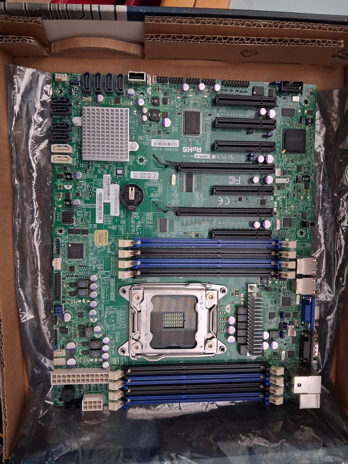Supermicro X9SRL-F Server Moederbord - gebruikt, Computers en Software, Nieuw, DDR3, Ophalen of Verzenden, ATX
