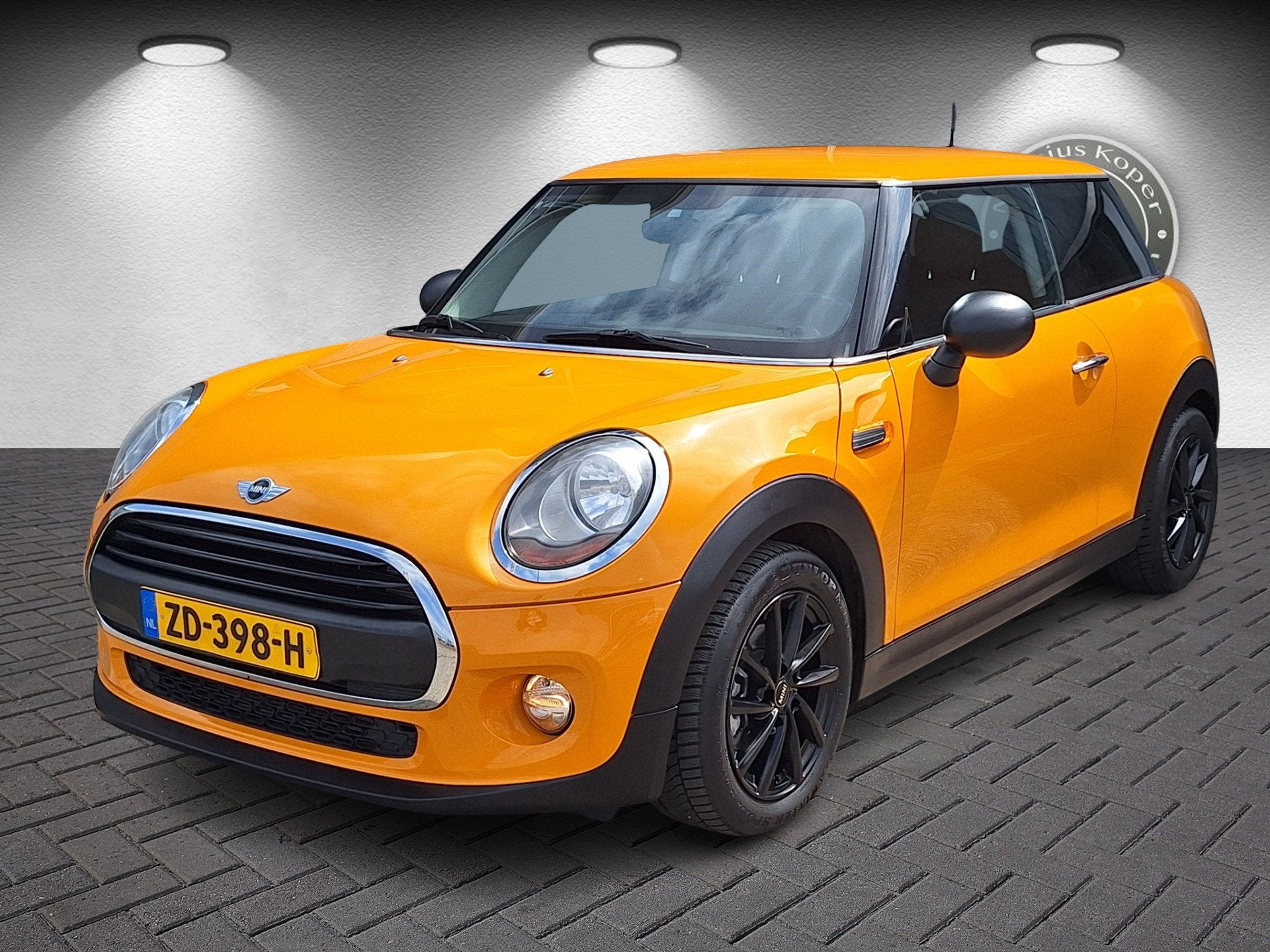 MINI Mini 1.2 One Orange Edit, Airco, Lm velgen 73.485km!, Auto's, Voorwielaandrijving, Stof, Gebruikt, Overige kleuren