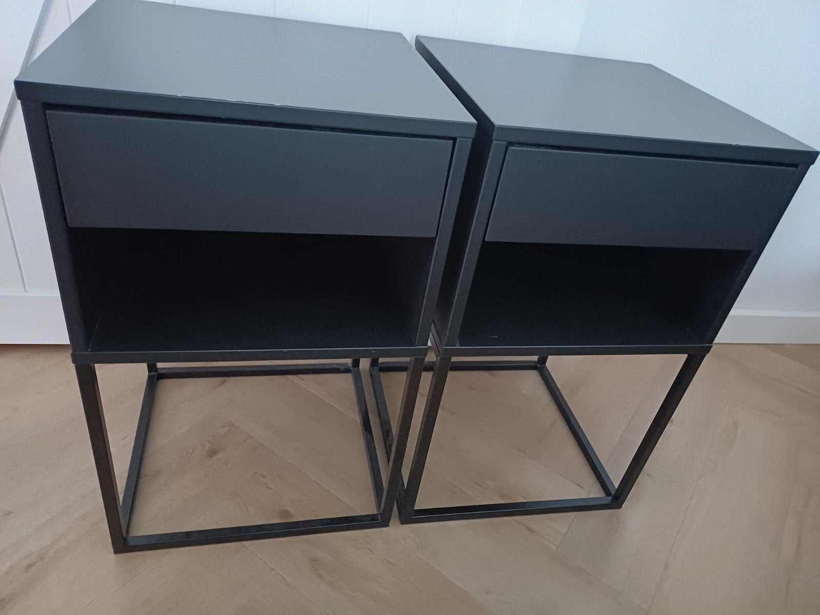 nachtkastje ikea 2 stuks, Ophalen, Minder dan 45 cm, 55 tot 70 cm