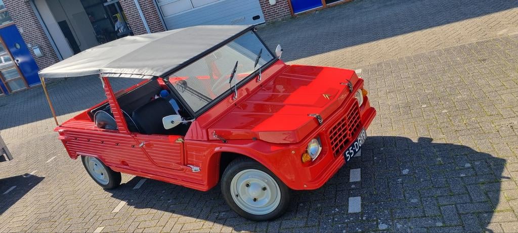 Citroën Mehari 0.6 2+2 1974 Rood, Auto's, Voorwielaandrijving, 602 cc, Zwart, Cabriolet