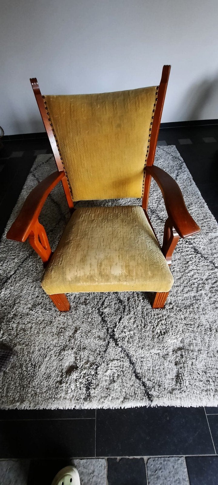 Antieke fauteuil met Amsterdams velours, Ophalen