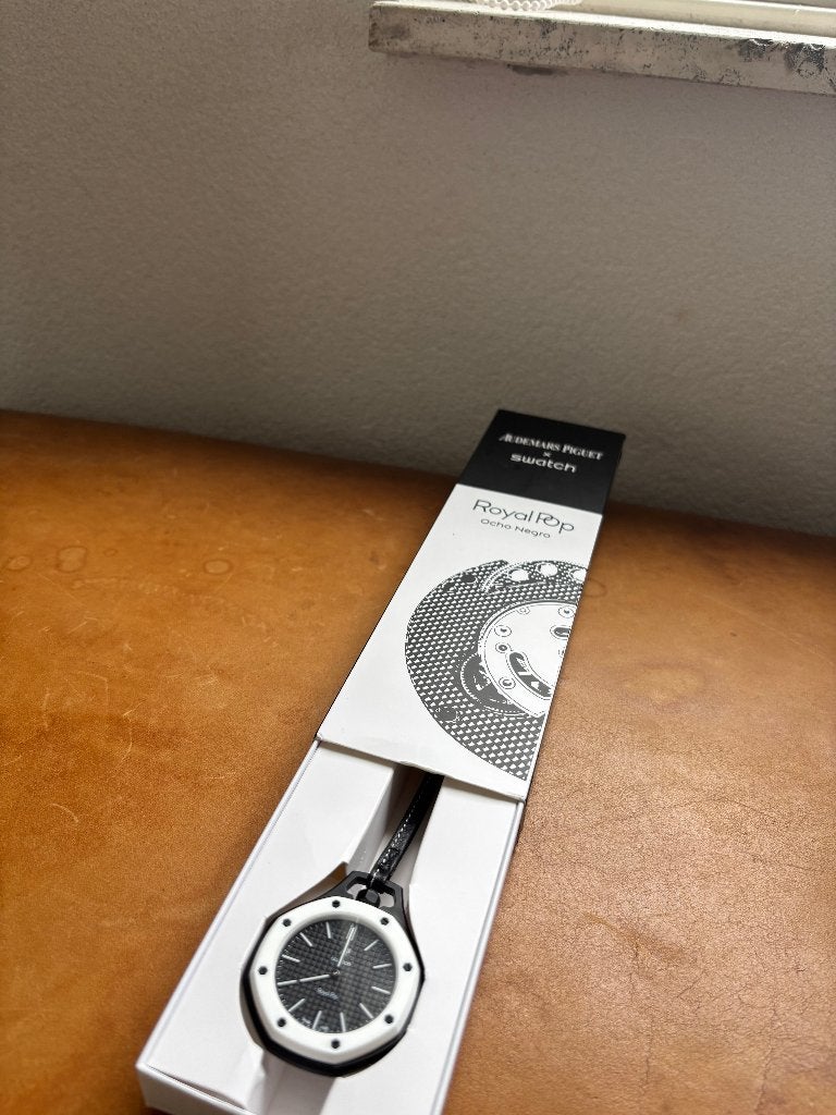 AP Swatch, Leer, Verzenden, Swatch, Nieuw