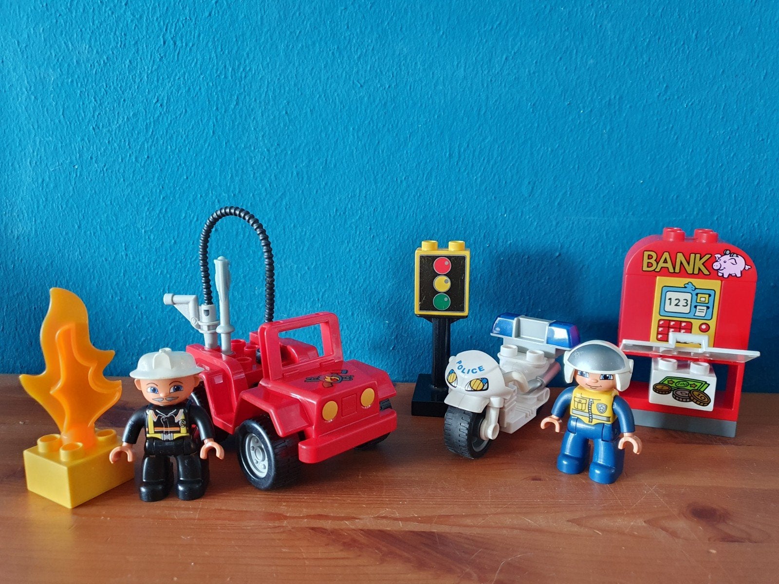 Duplo Police + Firefighter  bank, Ophalen of Verzenden, Gebruikt, Duplo