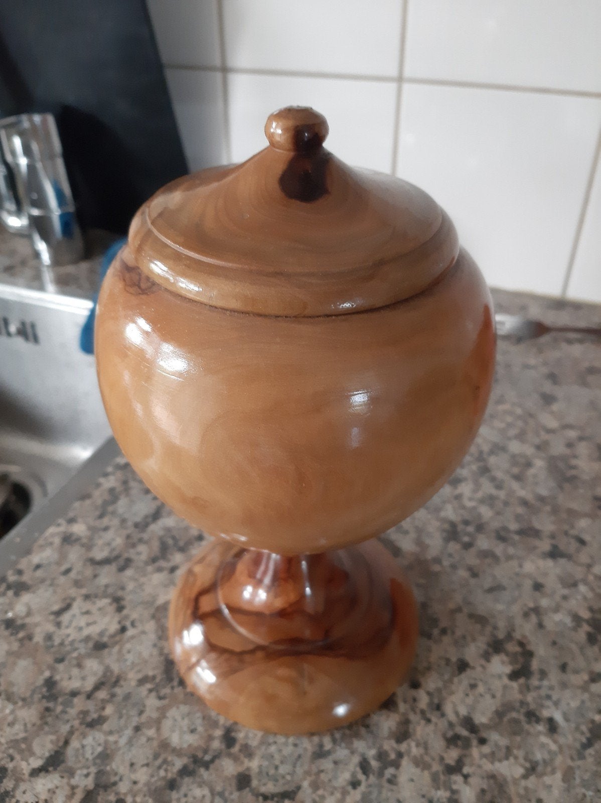 Olijfhouten pot met deksel, Overige materialen, Overige kleuren, Ophalen of Verzenden, Zo goed als nieuw
