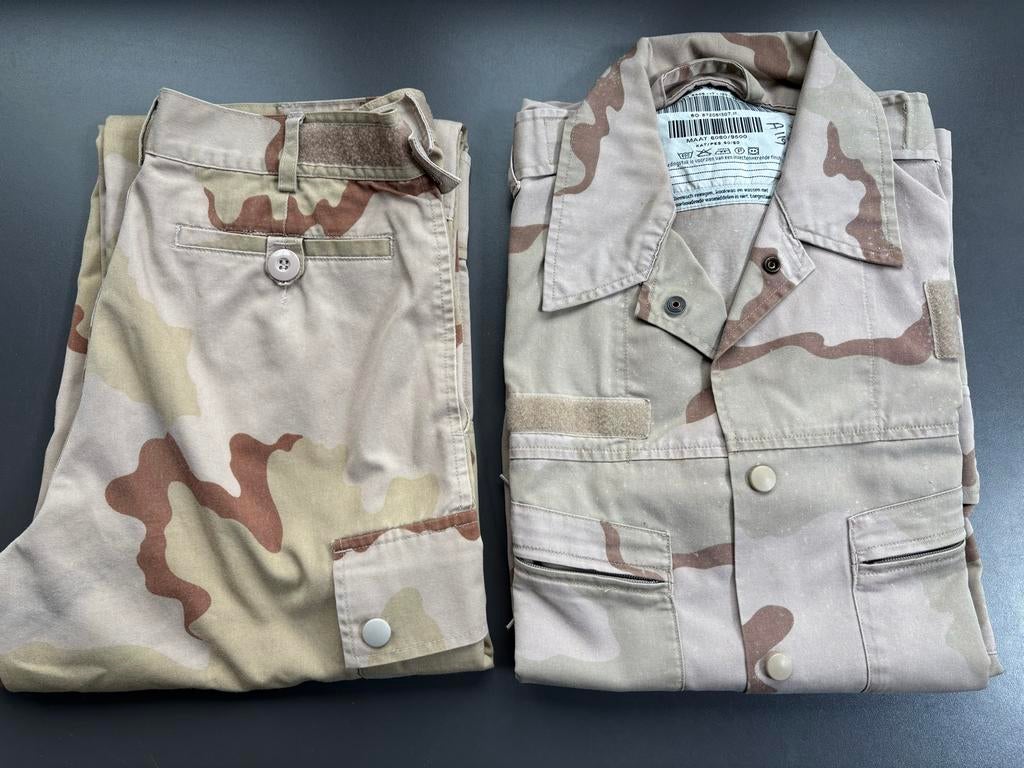 Militair camouflage uniform - Desert Camo, Ophalen of Verzenden, Zo goed als nieuw