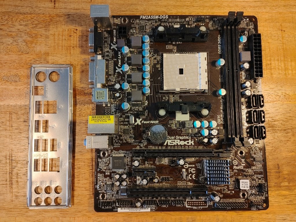 ASRock FM2A55M-DGS Socket FM2 mATX Moederbord, Computers en Software, Info@asrock.nl, Refurbished, DDR3, Ophalen of Verzenden