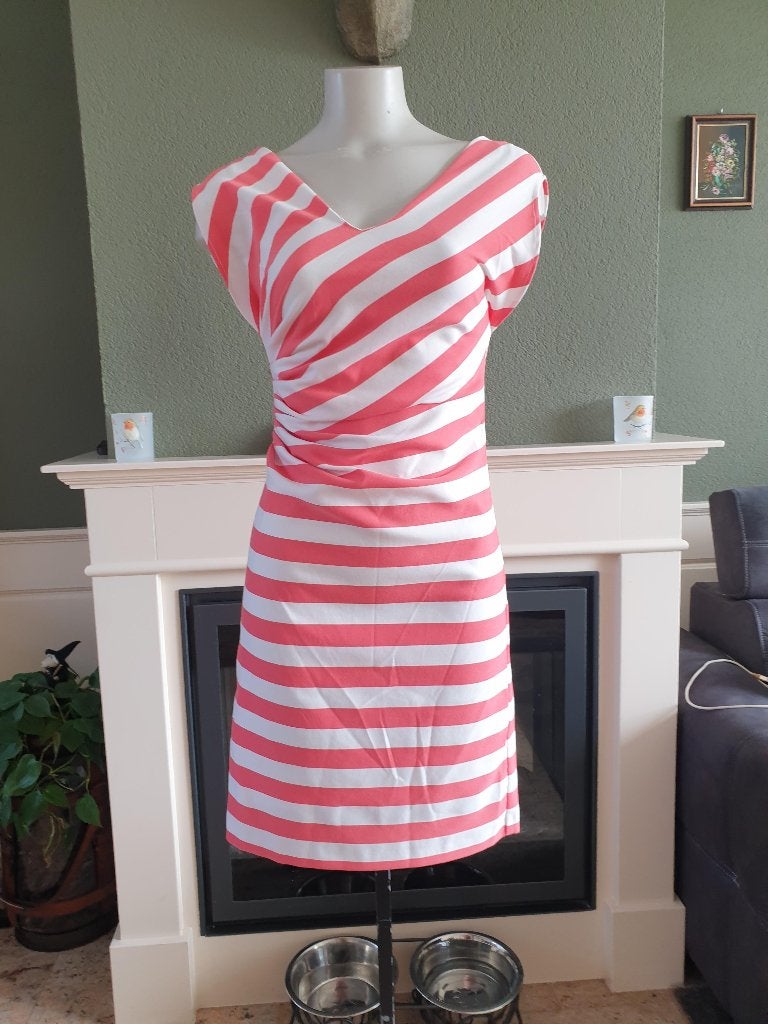 Steps schitterende wit oranje roze jurk 34 XS, Verzenden, Zo goed als nieuw, Knielengte, Steps