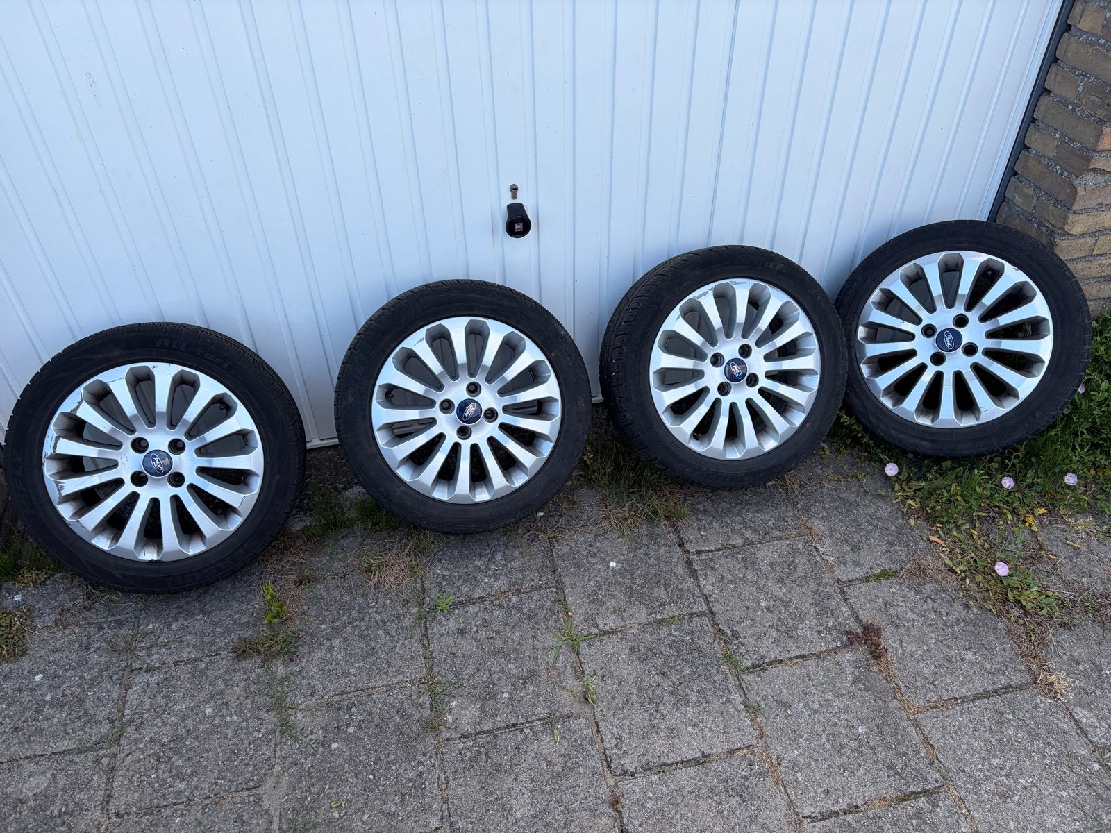 Ford Ka Banden met Velgen 2008-2015 - 4x98 Steekmaat, Ophalen, Gebruikt, 15 inch, Banden en Velgen