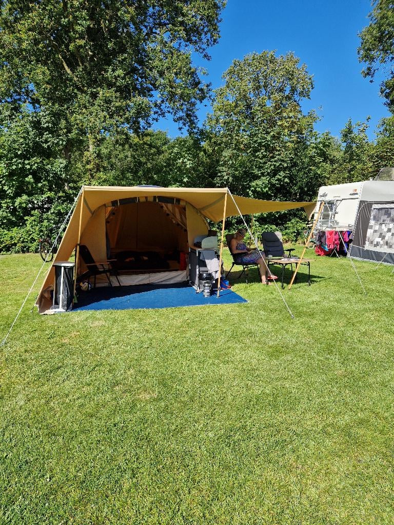 Karsten Tunneltent 2800  (2022)  met veel extra's  € 2000.-, Caravans en Kamperen, Ophalen, Zo goed als nieuw, Tot en met 4