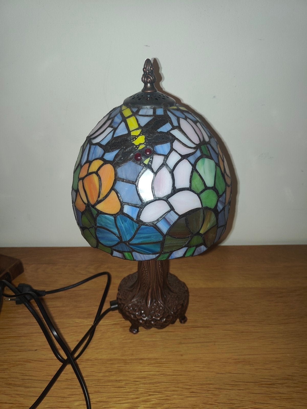 Prachtige Tiffany lamp met libellen en bloemenmotief, Ophalen of Verzenden