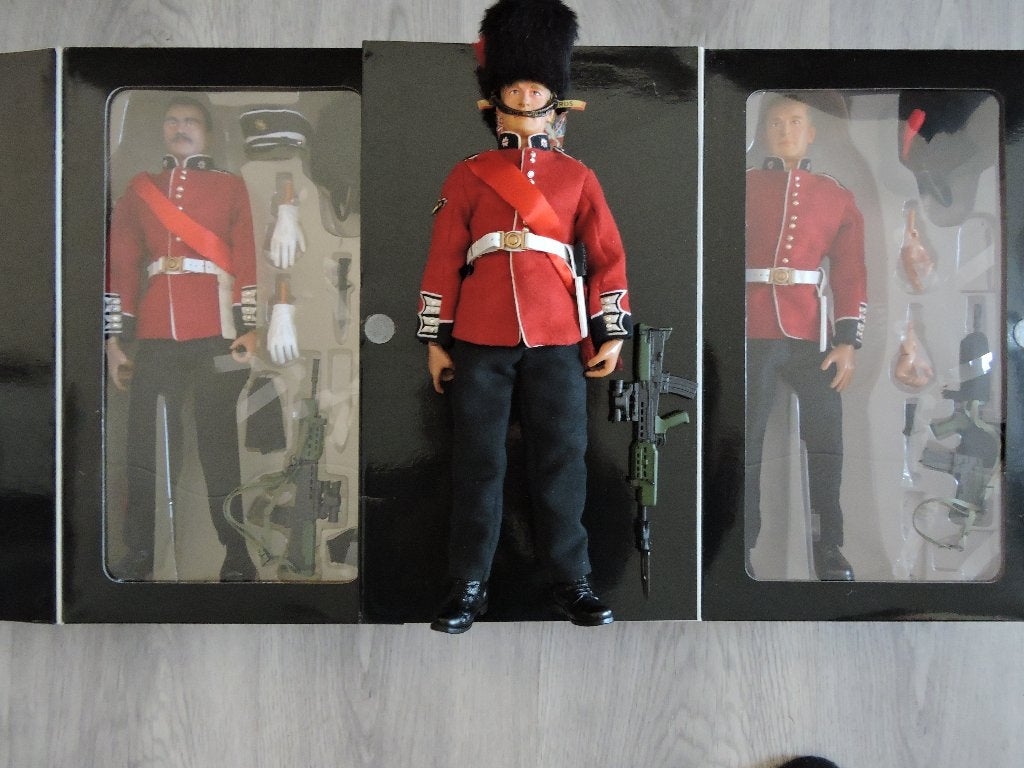 3x Dragon 1/6 coldstream guards malcolm parks miles gates, Verzamelen, Ophalen of Verzenden, Gebruikt