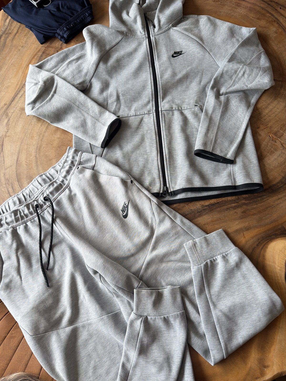 Nike Tech Fleece Trainingspak Maat S Grijs, Ophalen of Verzenden, Gedragen, Maat 46 (S) of kleiner, Grijs