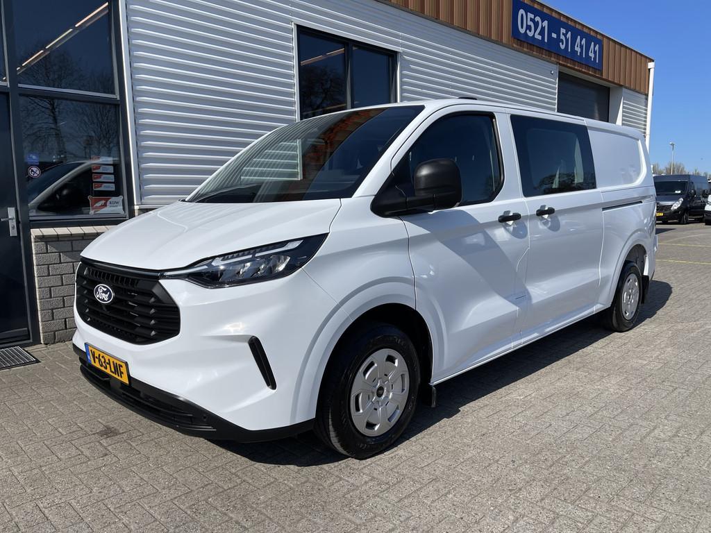 Ford Transit Custom 320 2.0 TDCI L2H1 Trend DC 5 persoons /, Voorwielaandrijving, Lichtsensor, 1995 cc, 4 cilinders