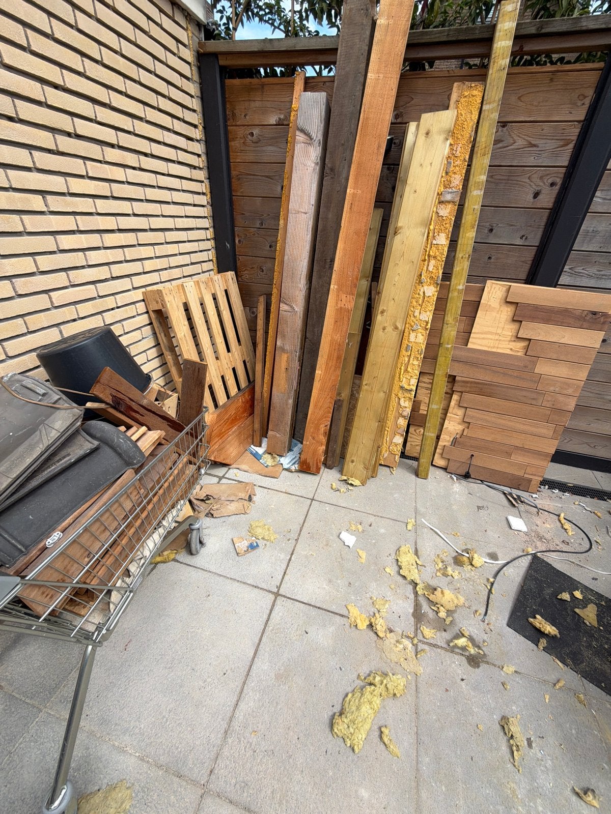 Diverse houten balken en planken, afkomstig van overkapping, Gebruikt, Balk, Overige houtsoorten, Ophalen