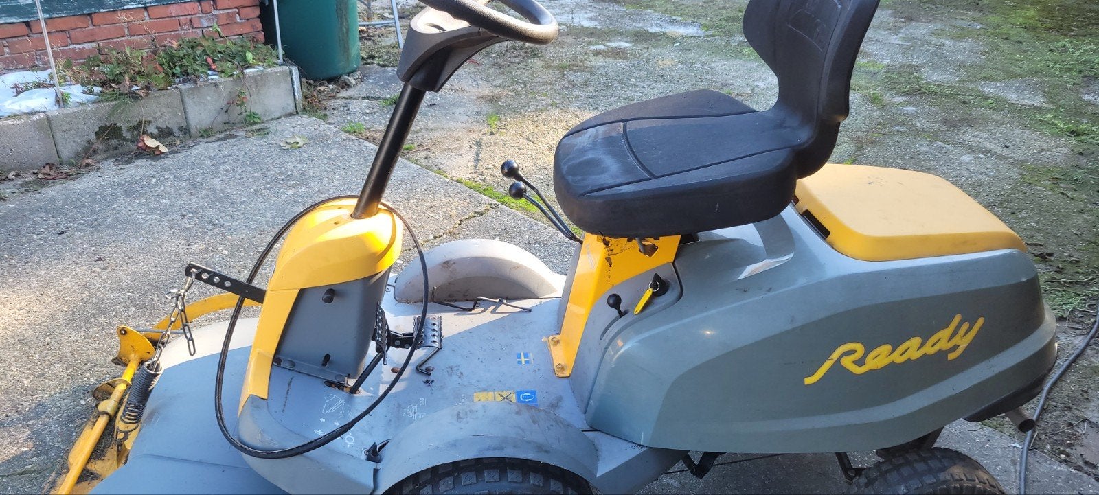 Zitmaaier Ready met Briggs & Stratton motor  loop of sloop, Ready, Cirkelmaaier, Gebruikt, Ophalen of Verzenden